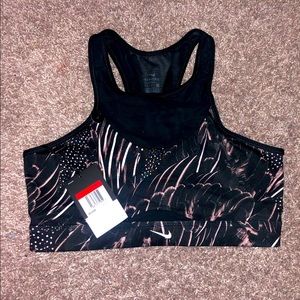 Nike Swoosh Bra | Sports Bar
